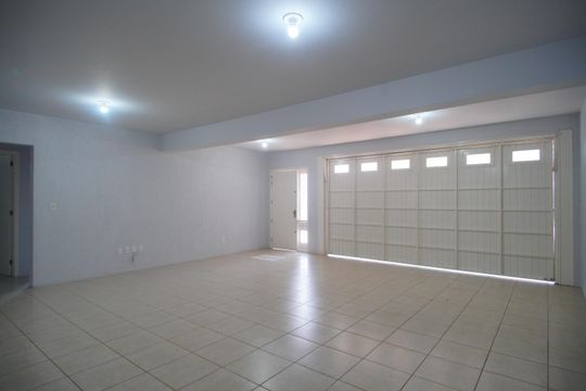 Casa para alugar com 2 quartos, 166m² em Primavera, Novo Hamburgo