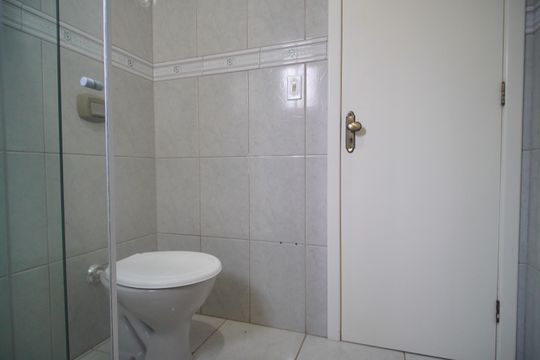 Banheiro de casa para alugar com 2 quartos, 166m² em Primavera, Novo Hamburgo
