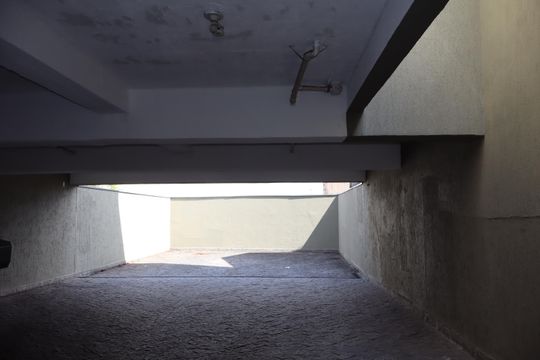 Garagem de apartamento à venda com 2 quartos, 81m² em Vila Alpina, São Paulo