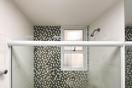 Banheiro Social de apartamento para alugar com 3 quartos, 59m² em Planalto, São Bernardo do Campo