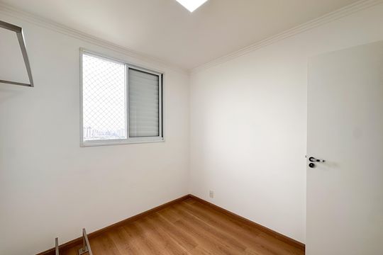Quarto 2 de apartamento para alugar com 3 quartos, 59m² em Planalto, São Bernardo do Campo
