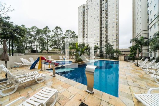 Área comum - Piscina de apartamento para alugar com 3 quartos, 59m² em Planalto, São Bernardo do Campo
