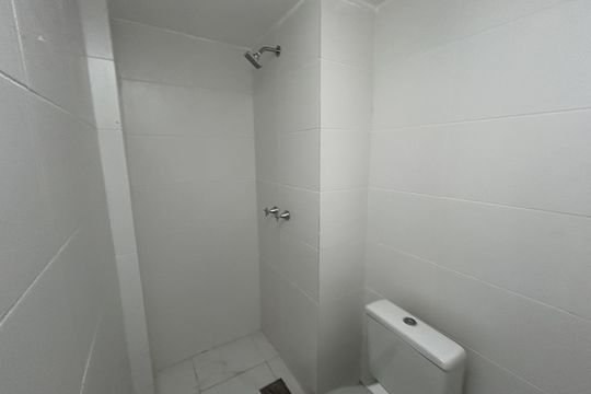 Banheiro 2 de apartamento para alugar com 1 quarto, 37m² em Engenho de Dentro, Rio de Janeiro