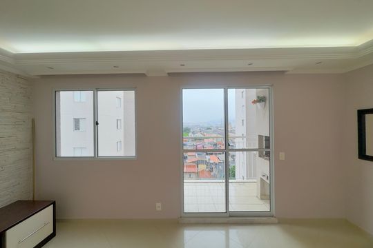 Sala de apartamento para alugar com 3 quartos, 86m² em Vila das Bandeiras, Guarulhos
