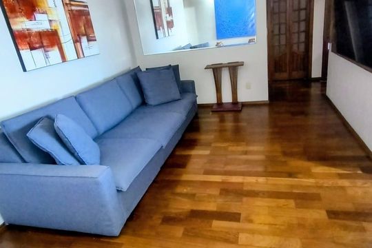 Sala de apartamento à venda com 3 quartos, 75m² em Vila Apiai, Santo André