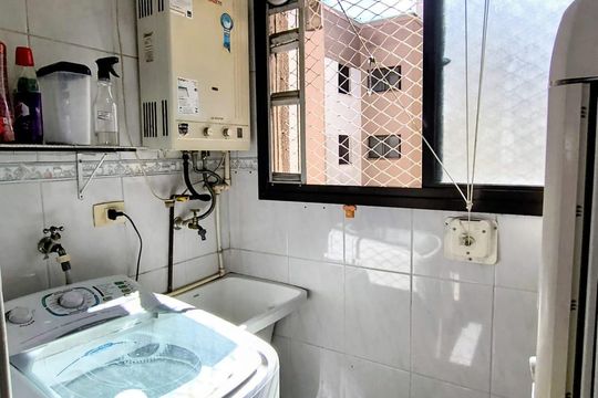 Área de serviço de apartamento à venda com 3 quartos, 75m² em Vila Apiai, Santo André
