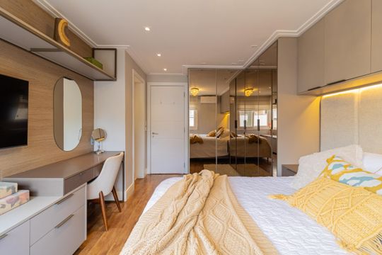 Quarto de casa de condomínio à venda com 3 quartos, 214m² em Morro Santana, Porto Alegre
