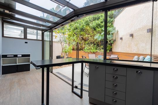 Área externa de casa de condomínio à venda com 3 quartos, 214m² em Morro Santana, Porto Alegre