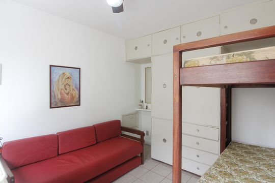 Quarto de apartamento para alugar com 1 quarto, 60m² em Vila Nova, Cabo Frio