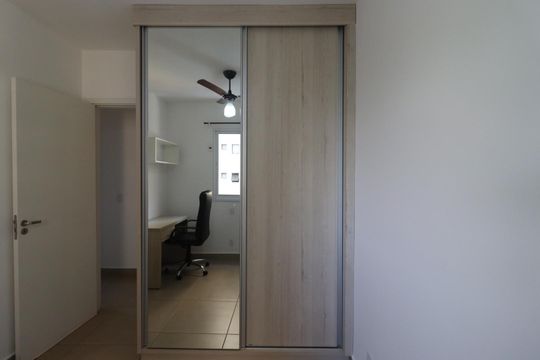 Escritório de apartamento para alugar com 3 quartos, 74m² em Ribeirânia, Ribeirão Preto