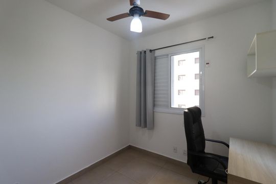 Escritório de apartamento para alugar com 3 quartos, 74m² em Ribeirânia, Ribeirão Preto