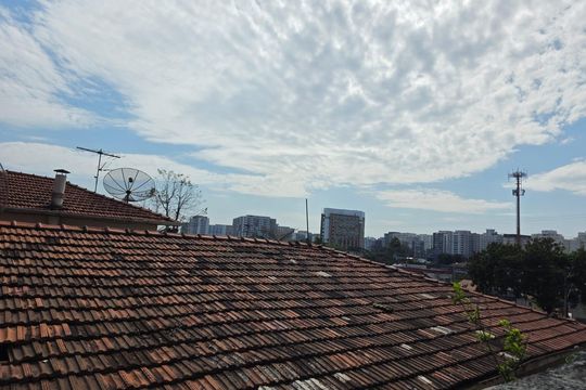 Vista de casa à venda com 3 quartos, 168m² em Parque Colonial, São Paulo
