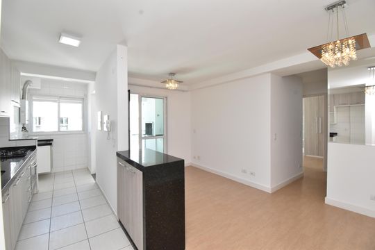 Apartamento à venda com 2 quartos, 60m² em Boa Vista, Curitiba