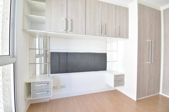 Quarto 1 de apartamento à venda com 2 quartos, 60m² em Boa Vista, Curitiba