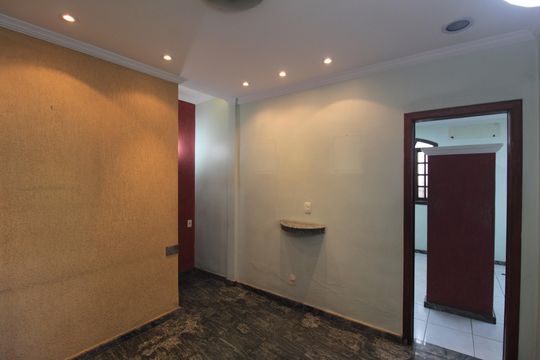 Casa para alugar com 3 quartos, 264m² em Venda Nova, Belo Horizonte