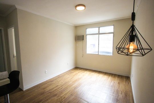Apartamento para alugar com 2 quartos, 60m² em Taquara, Rio de Janeiro