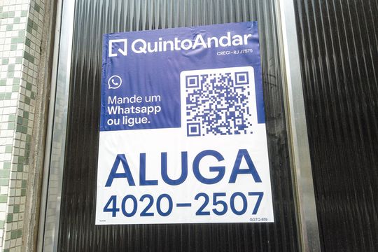 Plaquinha de apartamento para alugar com 2 quartos, 60m² em Taquara, Rio de Janeiro