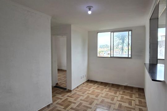 Sala  de apartamento para alugar com 2 quartos, 50m² em Vila Bremen, Guarulhos