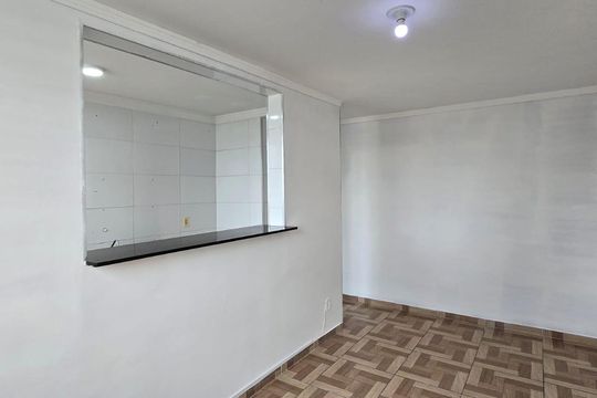 Sala  de apartamento para alugar com 2 quartos, 50m² em Vila Bremen, Guarulhos