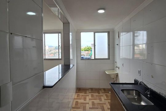 Cozinha e Área de Serviço de apartamento para alugar com 2 quartos, 50m² em Vila Bremen, Guarulhos