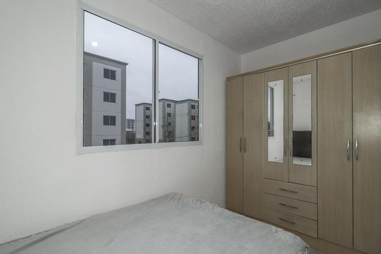 Quarto de apartamento para alugar com 2 quartos, 48m² em Passo das Pedras, Porto Alegre