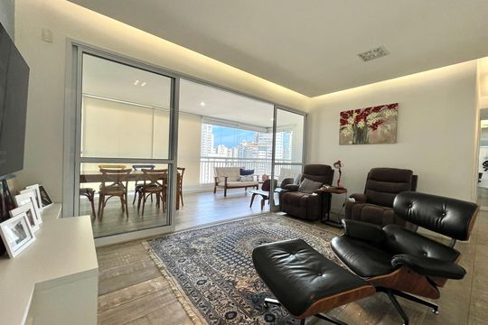 Apartamento para alugar com 3 quartos, 104m² em Chácara Inglesa, São Paulo