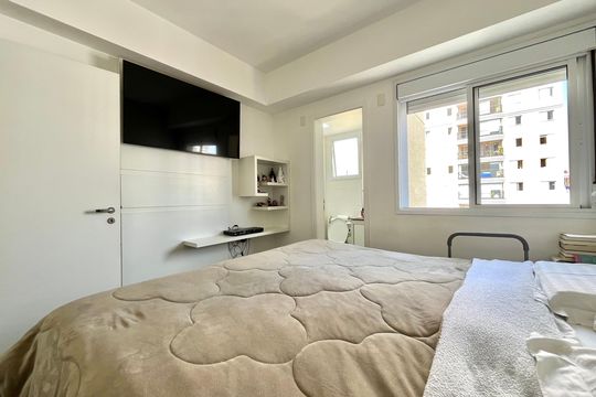 Suite 1 de apartamento para alugar com 3 quartos, 104m² em Chácara Inglesa, São Paulo