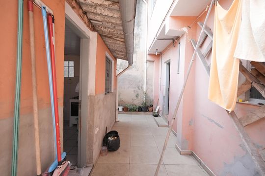 Quintal de casa à venda com 5 quartos, 177m² em Jardim Stella, Santo André