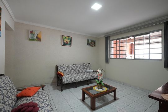 Casa à venda com 5 quartos, 177m² em Jardim Stella, Santo André