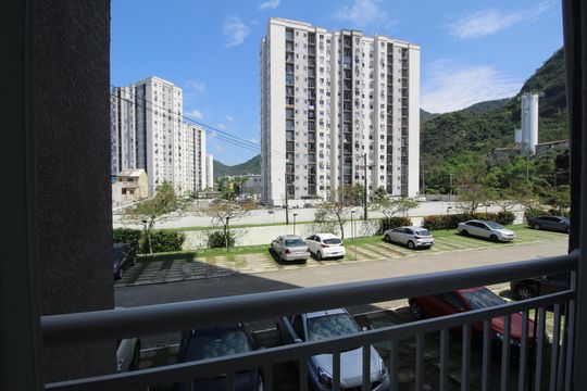 Sala - Varanda de apartamento para alugar com 2 quartos, 48m² em Jacarepaguá, Rio de Janeiro