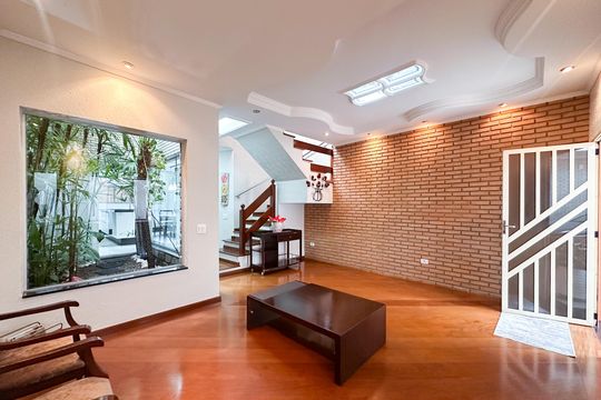Casa para alugar com 3 quartos, 247m² em Jardim Copacabana, São Bernardo do Campo