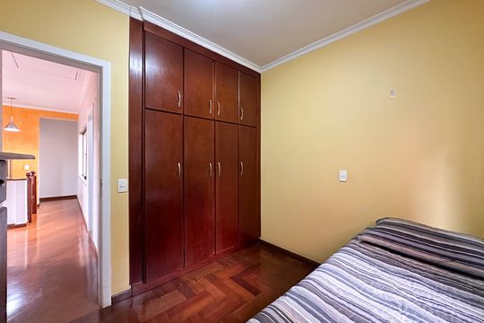 Quarto 1 de casa para alugar com 3 quartos, 247m² em Jardim Copacabana, São Bernardo do Campo