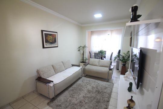 Sala de apartamento à venda com 2 quartos, 67m² em Estrela do Oriente, Belo Horizonte