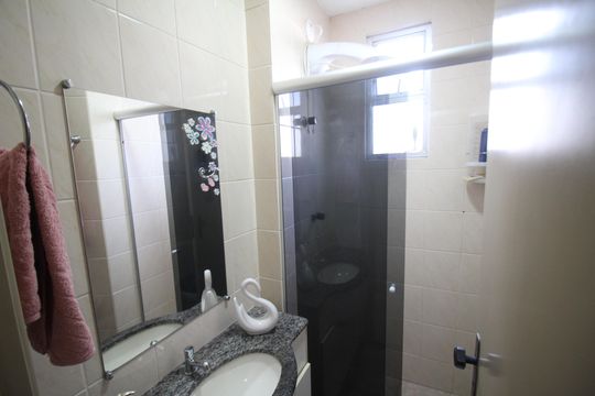 Banheiro de apartamento à venda com 2 quartos, 67m² em Estrela do Oriente, Belo Horizonte