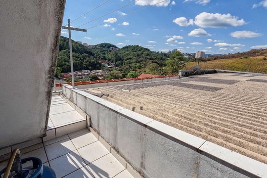 Sacada de casa para alugar com 1 quarto, 40m² em Vila Clarice, São Paulo