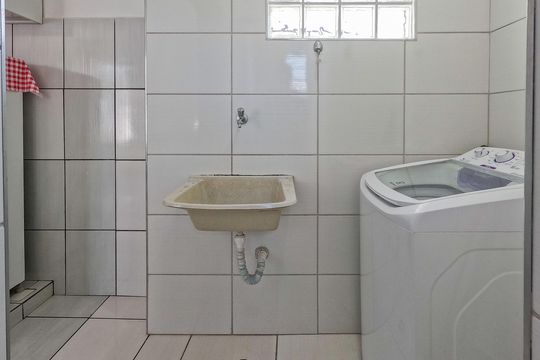 Lavanderia de casa para alugar com 1 quarto, 40m² em Vila Clarice, São Paulo