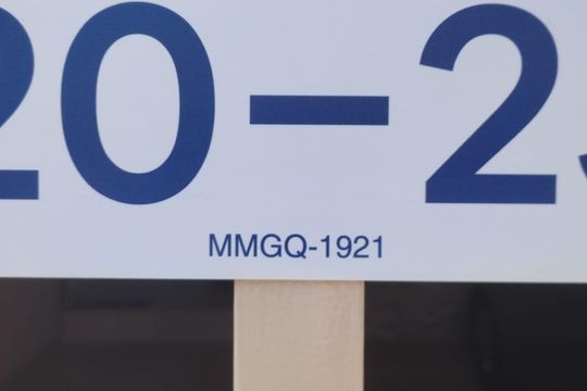 Placa MMGQ-1921 de casa à venda com 4 quartos, 216m² em Taboão, Diadema