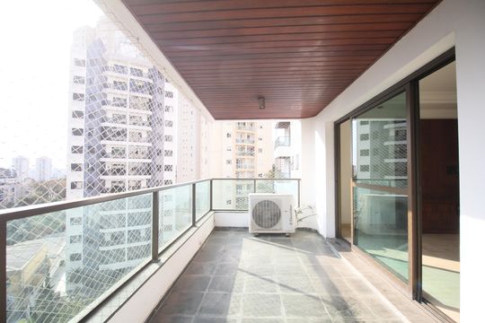 Varanda da SalaVaranda da Sala de apartamento para alugar com 3 quartos, 242m² em Vila Suzana, São Paulo