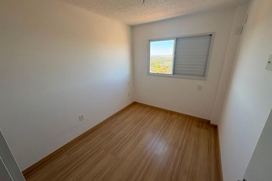 Quarto de apartamento para alugar com 1 quarto, 34m² em Setor dos Funcionários, Goiânia