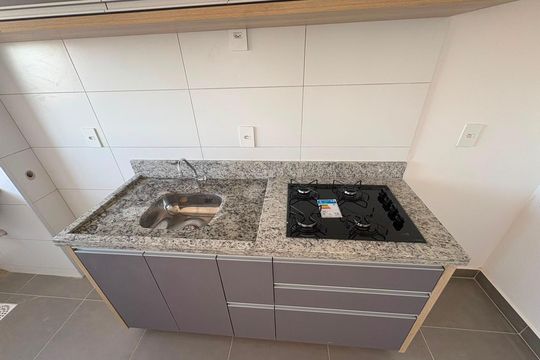Cozinha de apartamento para alugar com 1 quarto, 34m² em Setor dos Funcionários, Goiânia