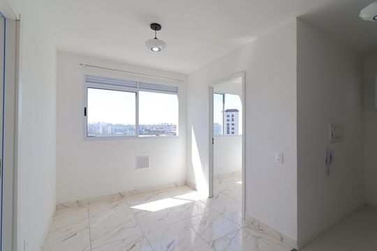 Apartamento para alugar com 2 quartos, 34m² em Veleiros, São Paulo