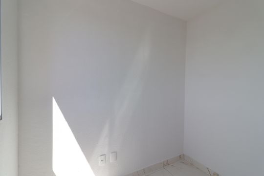 Quarto 2 de apartamento para alugar com 2 quartos, 34m² em Veleiros, São Paulo