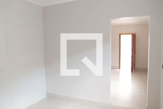 Cozinha de casa para alugar com 3 quartos, 80m² em Setor dos Funcionários, Goiânia
