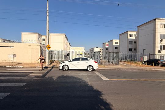 Apartamento à venda com 2 quartos, 42m² em Vila Santo Afonso, Goiânia