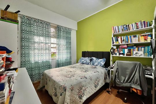 Quarto 2 de apartamento à venda com 2 quartos, 69m² em Leme, Rio de Janeiro