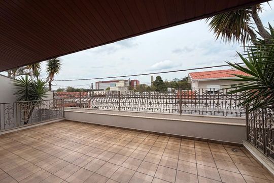 Casa à venda com 3 quartos, 233m² em Retiro, Jundiaí