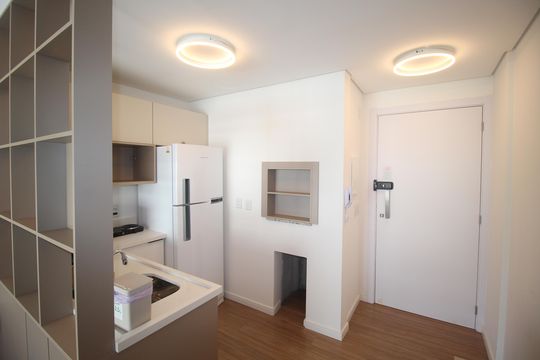Cozinha de kitnet/studio para alugar com 1 quarto, 30m² em Moinhos de Vento, Porto Alegre