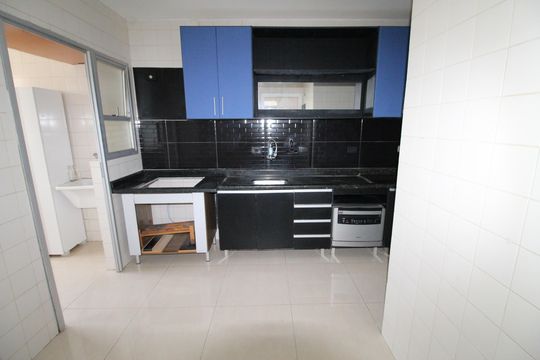 Cozinha de apartamento para alugar com 3 quartos, 81m² em Jardim America, São José dos Campos