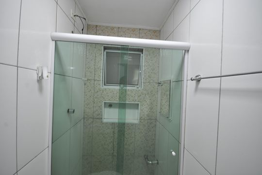 Banheiro do Quarto Suíte de casa para alugar com 3 quartos, 100m² em Jardim Brasil (zona Norte), São Paulo