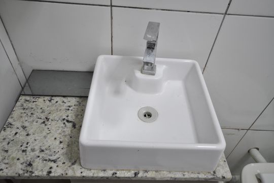 Banheiro do Quarto Suíte de casa para alugar com 2 quartos, 100m² em Jardim Brasil (zona Norte), São Paulo